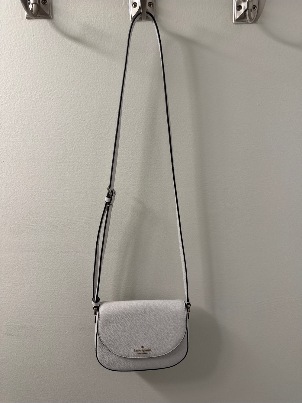 Kate Spade New York Leila Mini Flap Crossbody (Quill Grey) - Picture 1 of 8